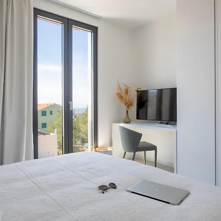 Magic Sunset 度假居 *