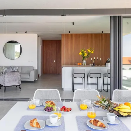 度假居 Magic Sunset